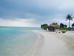 Click image for larger version

Name:	Pantai pasir perawan Pari Island.2.jpg
Views:	463
Size:	43.8 KB
ID:	27990